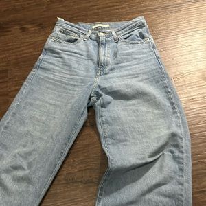 LEVI JEANS LIGHT WASH